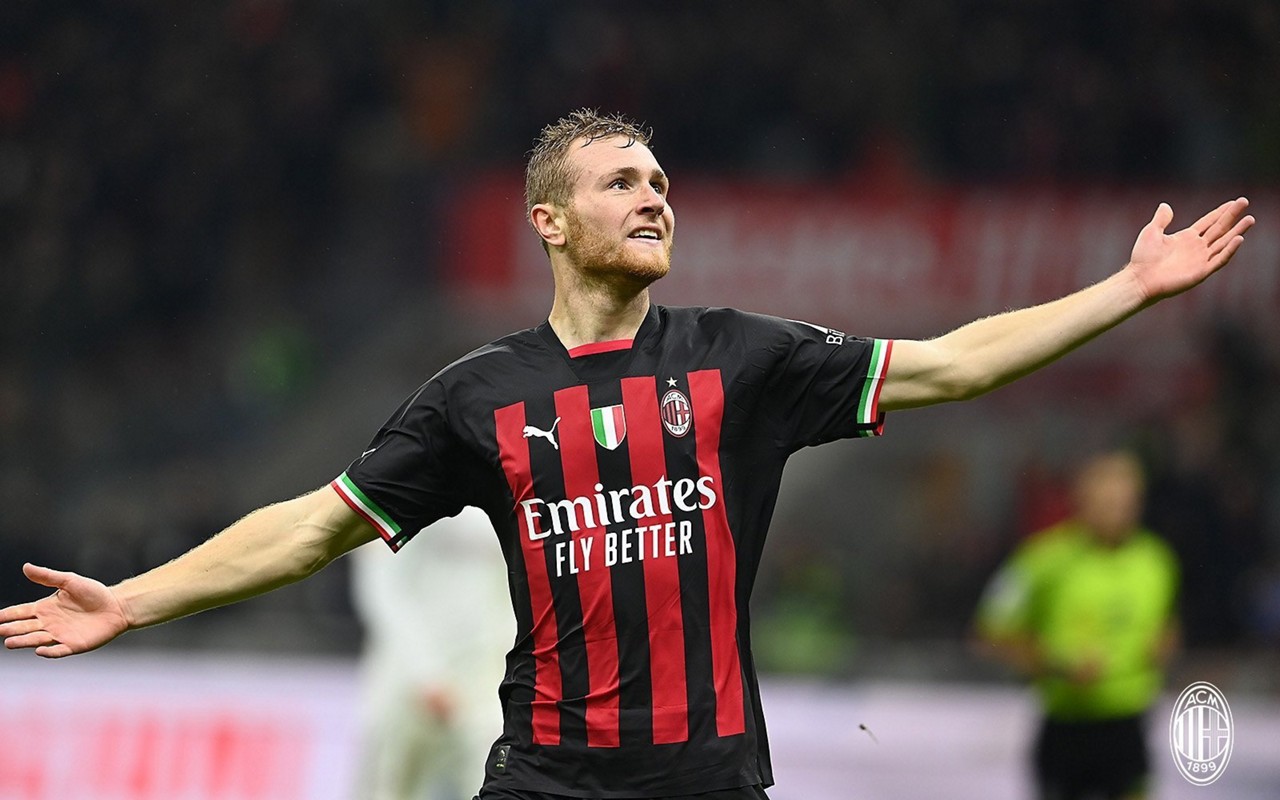 Tommaso Pobega entrou no segundo tempo e marcou o segundo gol do Milan, mas equipe deixou escapar o resultado