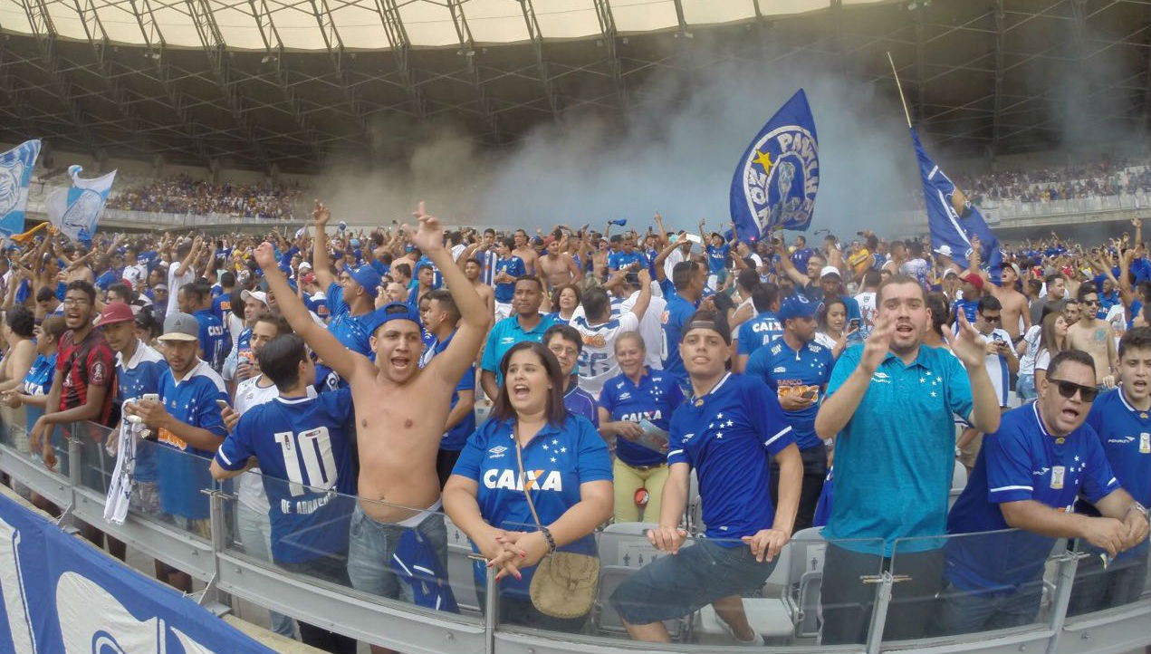 Torcida do Cruzeiro vai garantindo presença maciça no duelo com o Santos, pela Copa do Brasil