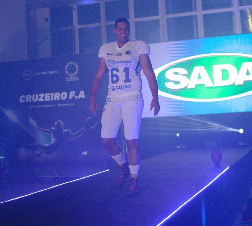 Futebol americano celeste apresentou uniformes para a sequência da temporada 2022