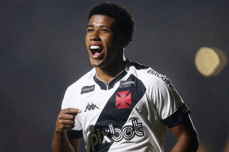 Andrey, cria da base do Vasco, irá para o Chelsea