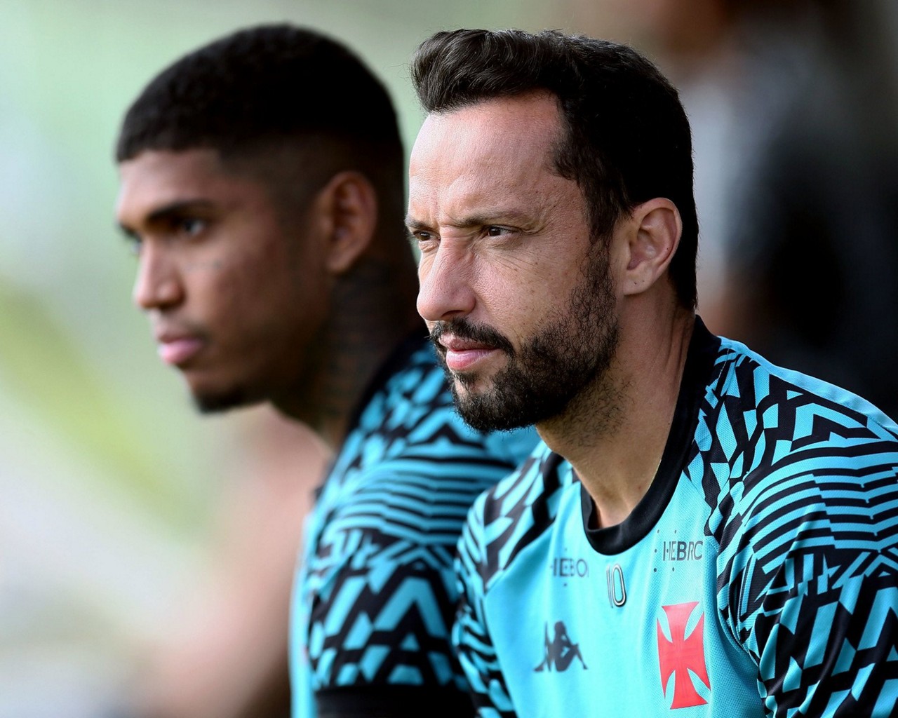 Nenê tem contrato renovado com o Vasco até o fim do Campeonato Carioca