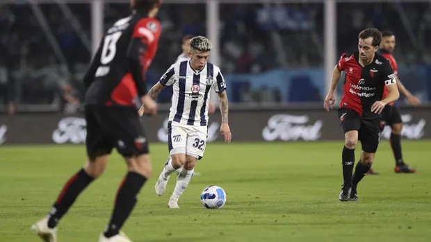 Vélez e Talleres se enfrentam nesta quarta (3)