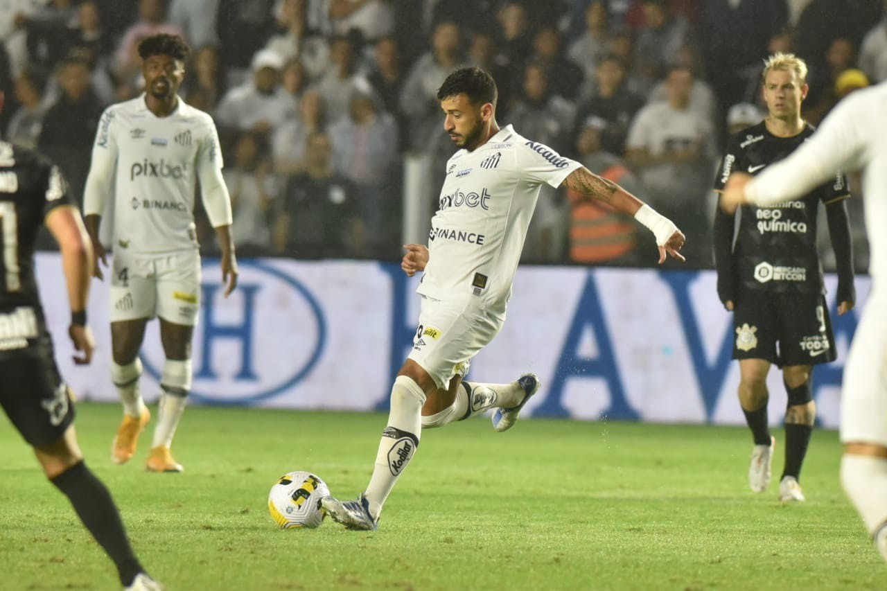 Santos venceu o Corinthians por 1 a 0, mas foi eliminado da Copa do Brasil
