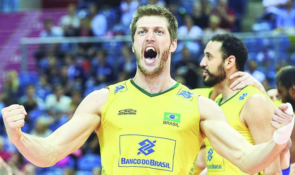 Central Éder pede atenção para time estrear com vitória para ganhar confiança no resto da competição