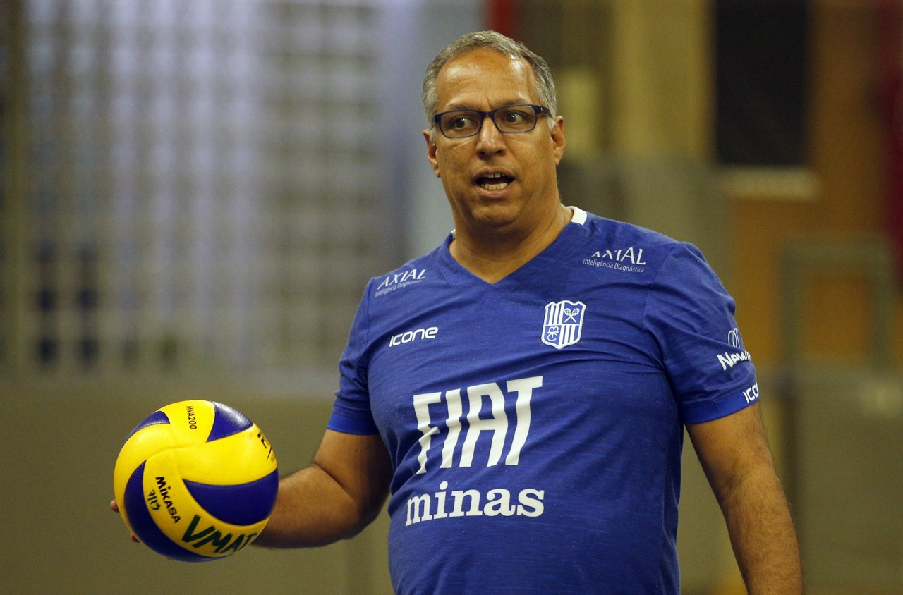 Time do técnico Nery Tambeiro não deu muitas chances para o jovem adversário