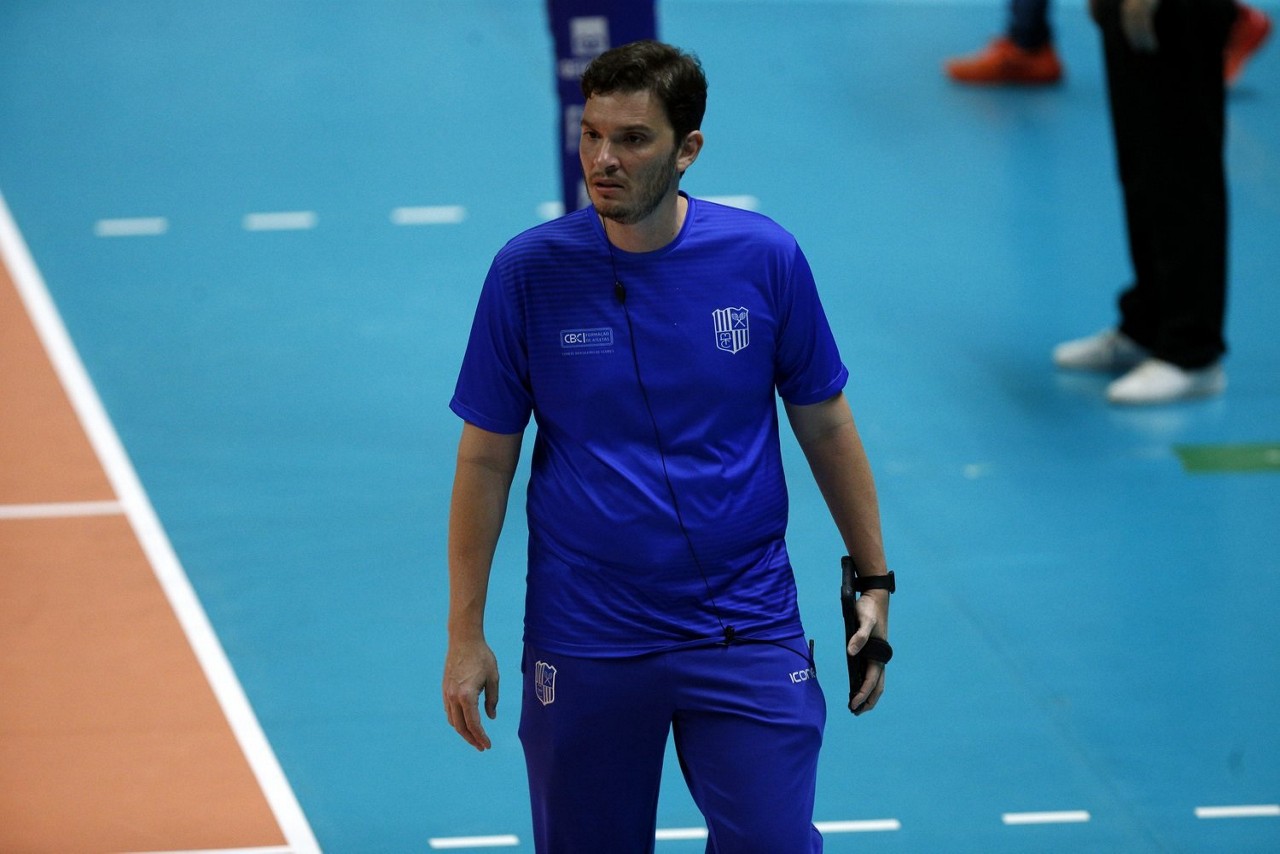 Rodrigo Regattieri, técnico de vôlei do time masculino sub-21 Minas Tênis Clube
