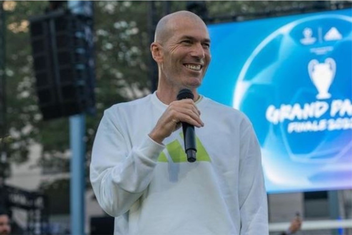 Zidane é cobiçado por equipes europeias