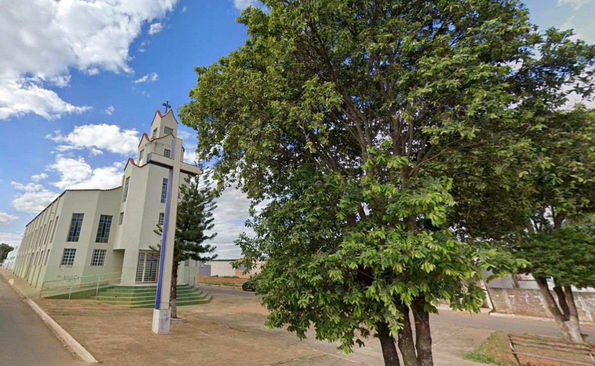 Idosa é  encontrada morta com tesoura no pescoço no Interior de MInas