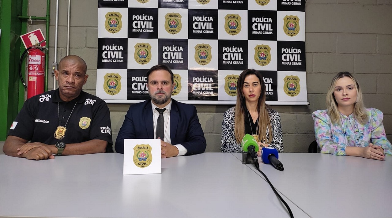 O suspeito, preso em flagrante na data dos fatos, foi indiciado por estupro de vulnerável 