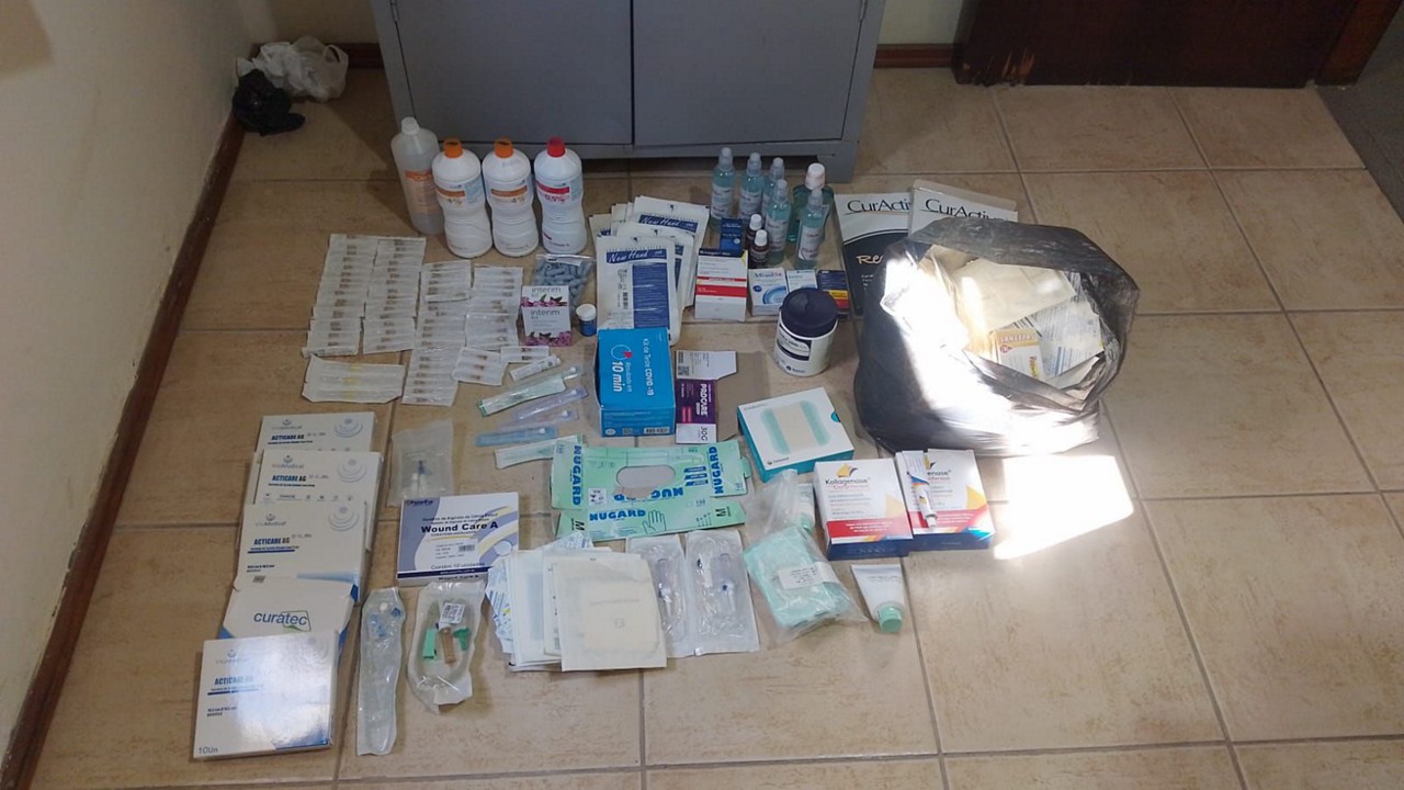 Medicamentos e insumos com validade expirada foram apreendidos pela PCMG em Itamonte