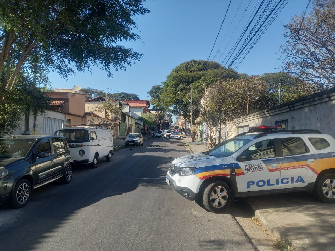 Mais de 15 tiros foram disparados durante o atentado no bar