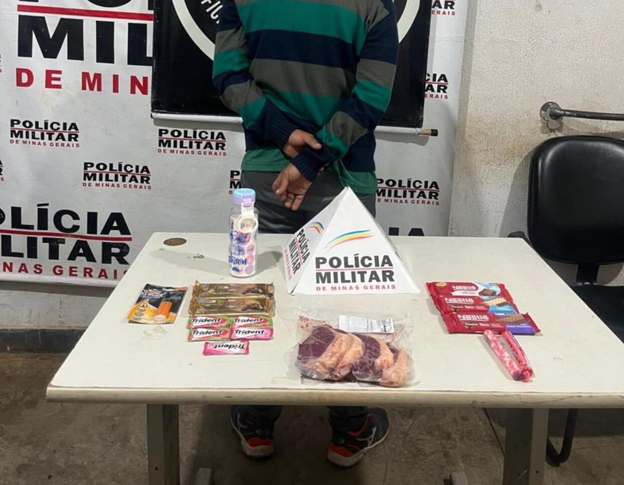 Suspeito foi flagrado pelas câmeras de segurança no local de trabalho