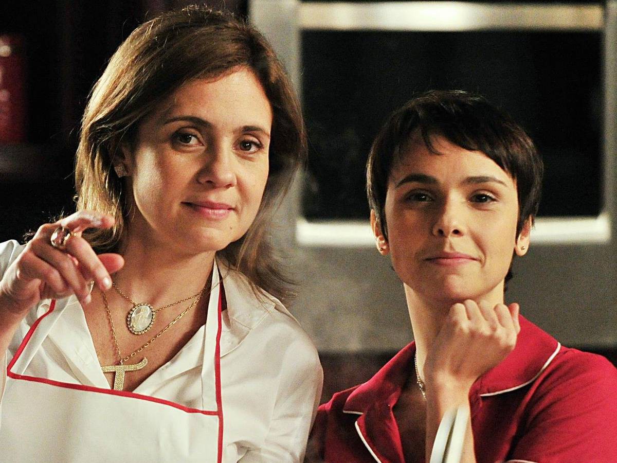 Adriana Esteves e Débora Falabella