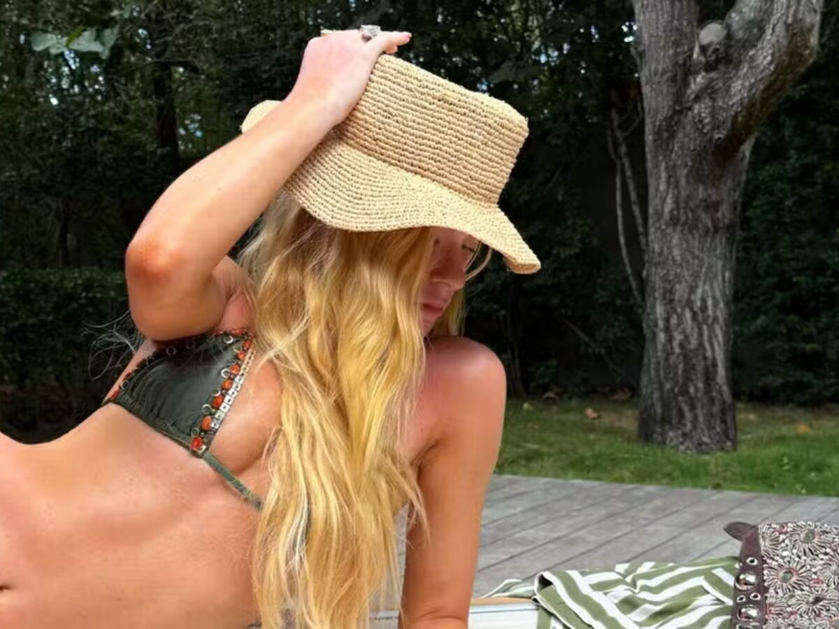 Marina Ruy Barbosa surge deslumbrante de biquíni durante viagem ao Caribe