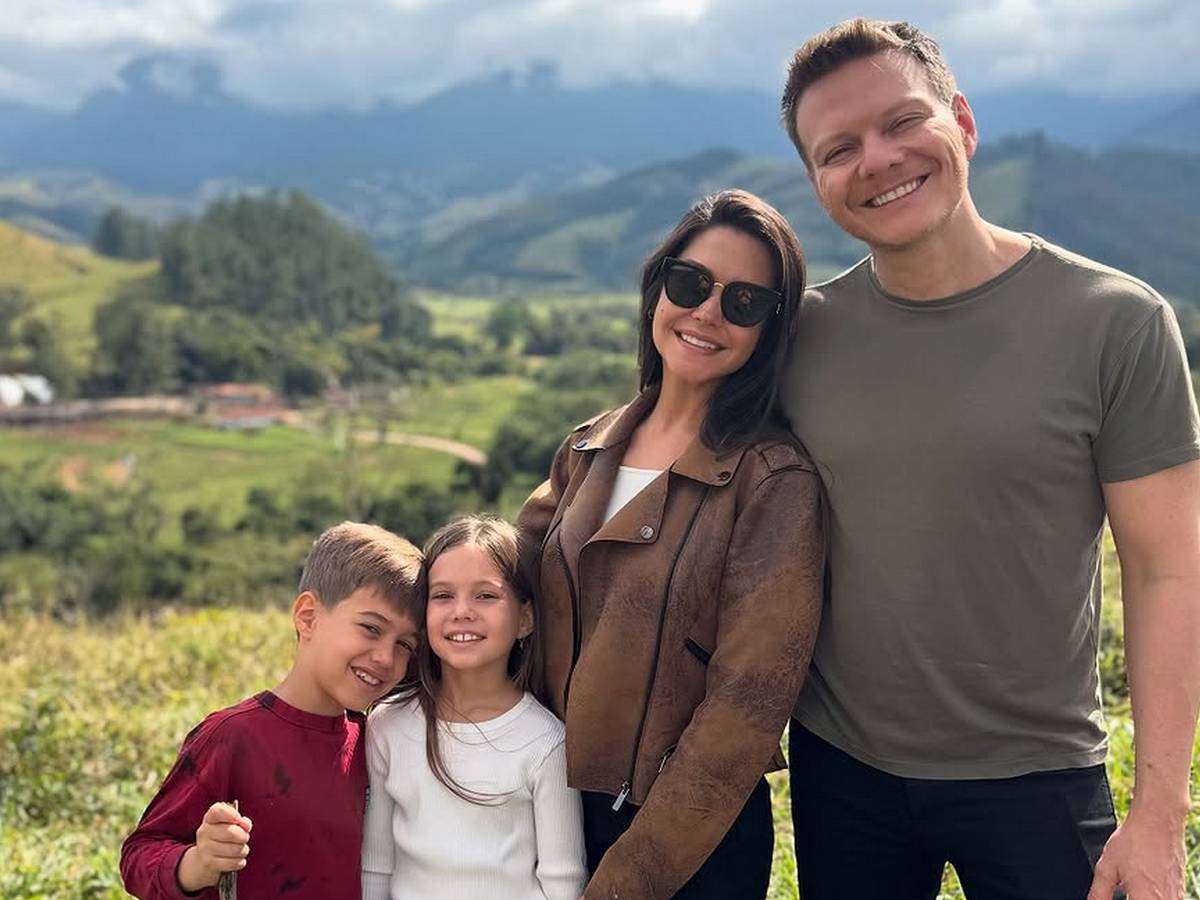 Thais Fersoza, Michel Teló e os filhos