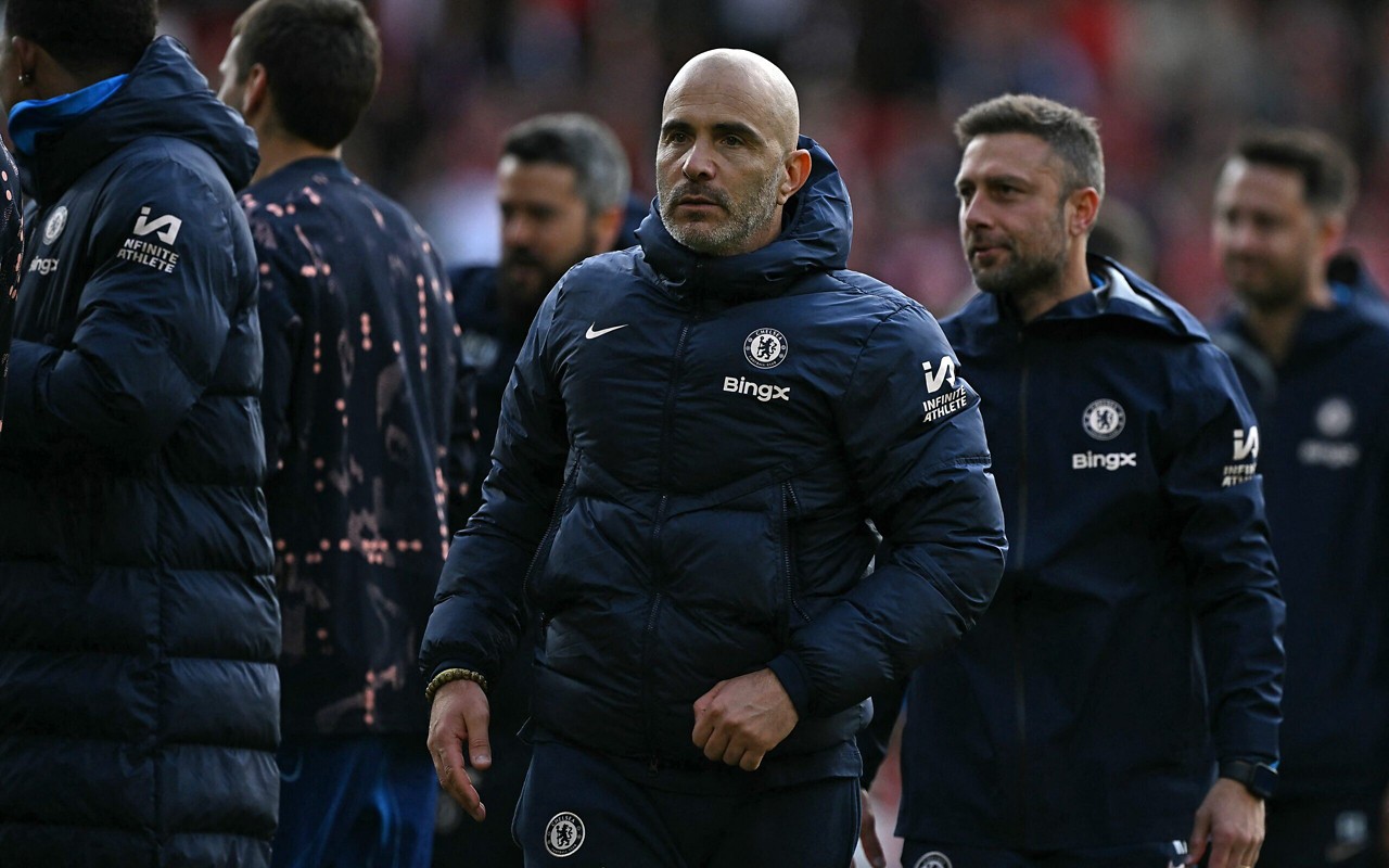 Enzo Maresca no comando do Chelsea (Foto: Ben Stansall/AFP)