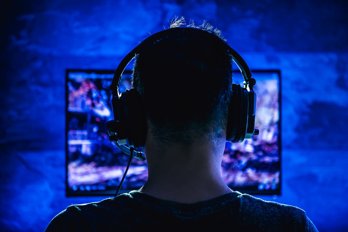 Jogodores brasileiros mantém forte a venda e troca de jogos usados 
