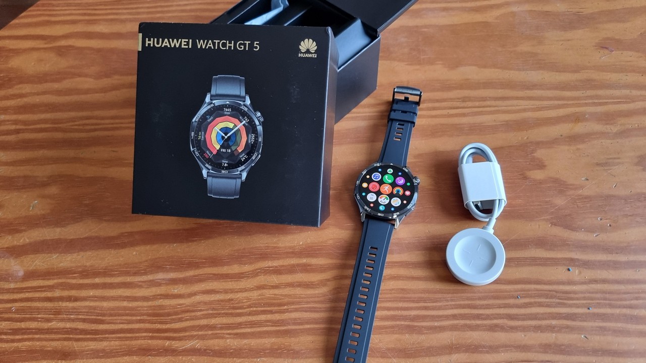 Huawei Watch GT 5 chegou ao Brasil com preço de R$ 1.499