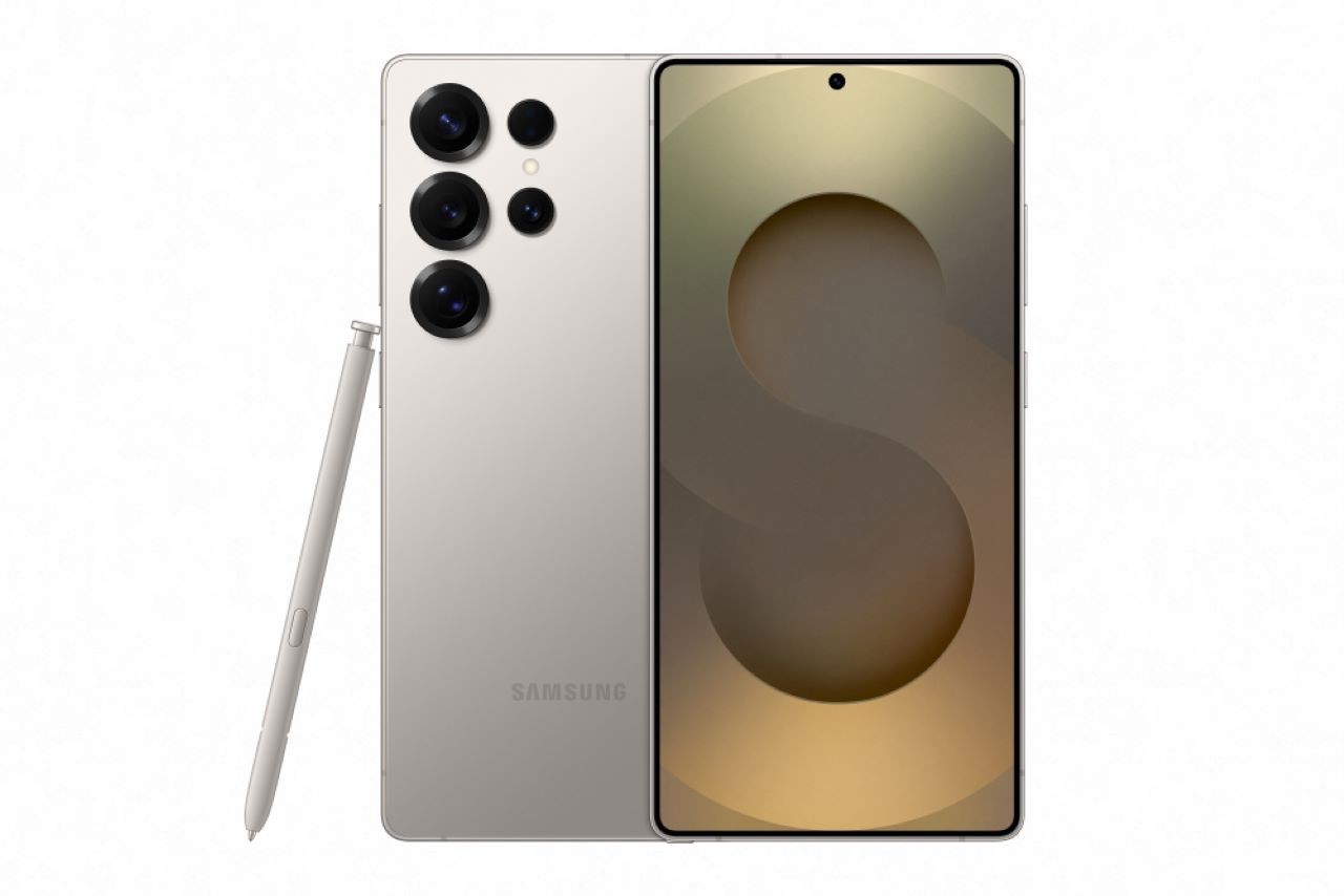 Galaxy S25 Ultra é o modelo que tem a famosa caneta S-Pen embutida, que permite a realização de tarefas mais profissionais