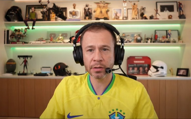 Tiago Leifert em live no seu canal pessoal (Foto: Reprodução)