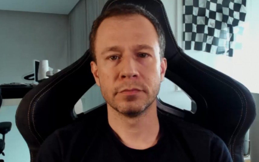Tiago Leifert falou em live sobre a atuação de Neymar (Foto: Reprodução)