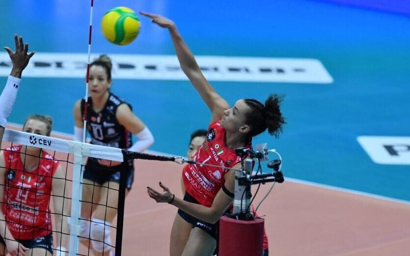Gabi Guimarães em jogo pelo Conegliano. (Foto: M. Gregolin / reprodução)