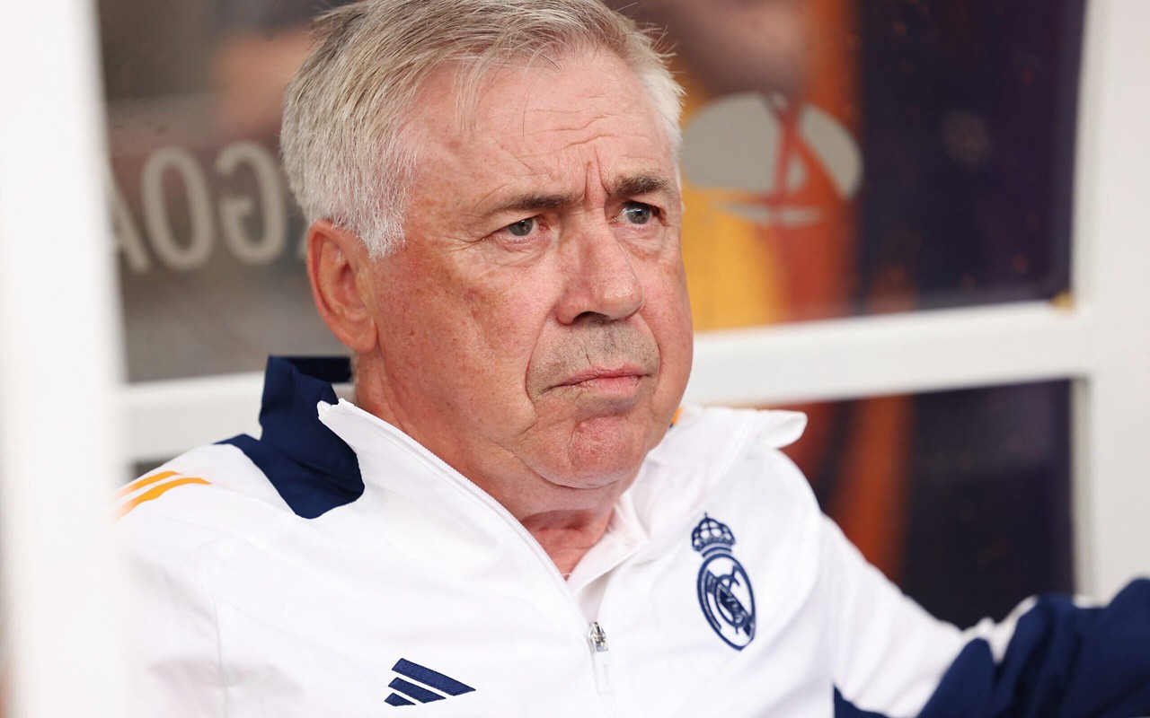 Carlo Ancelotti, técnico do Real Madrid (Foto: Charly TRIBALLEAU / AFP)
