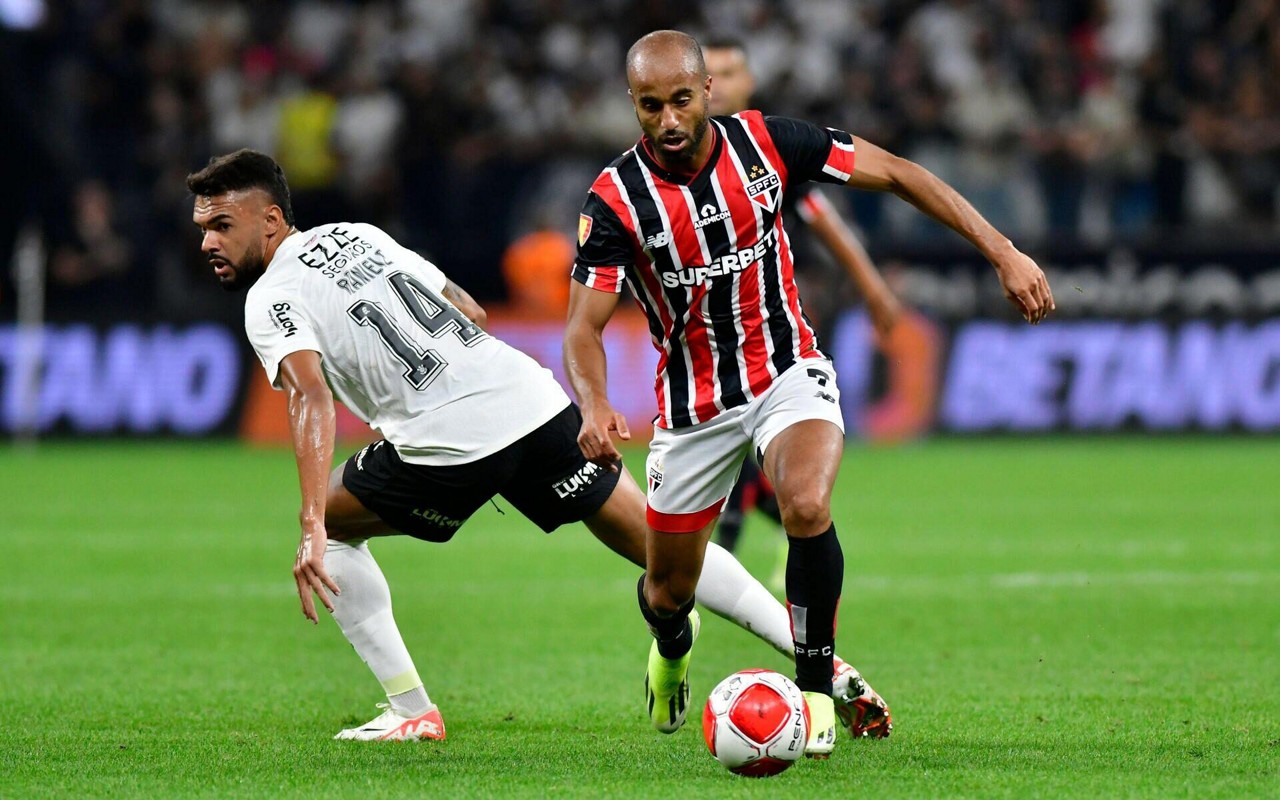 Lucas Moura deve retornar ao time titular do São Paulo contra a Inter e Limeira (Photo: Eduardo Carmim/Alamy Live News)