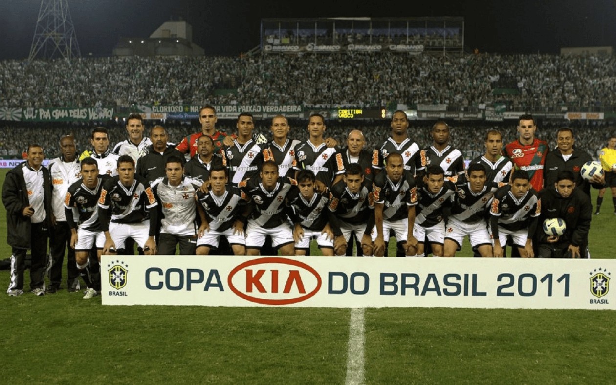 Vasco comemora o título da Copa do Brasil de 2011, sua primeira conquista na competição. (Foto: Vasco)