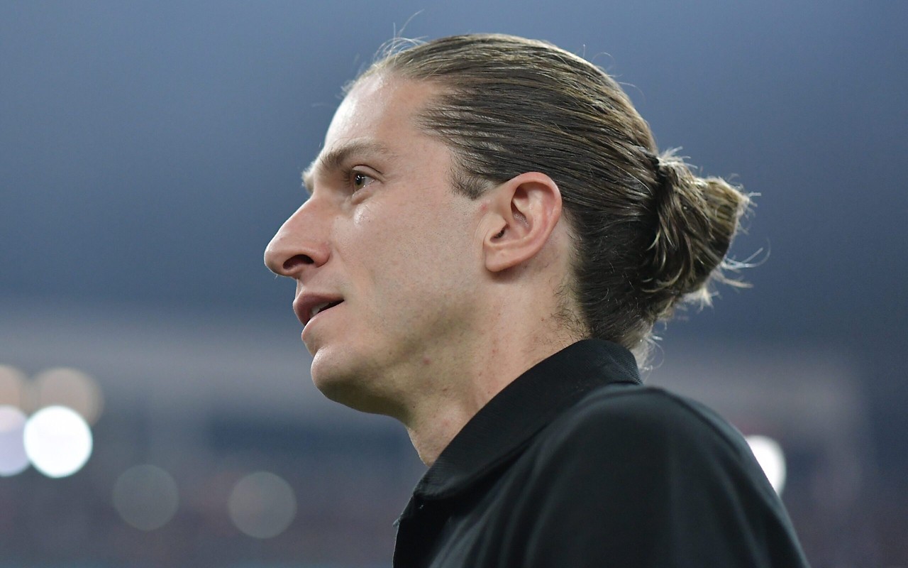 Filipe Luís foi exaltado por torcedores do Flamengo após vitória sobre o Chelsea no Mundial de Clubes (Foto: Thiago Ribeiro/AGIF)