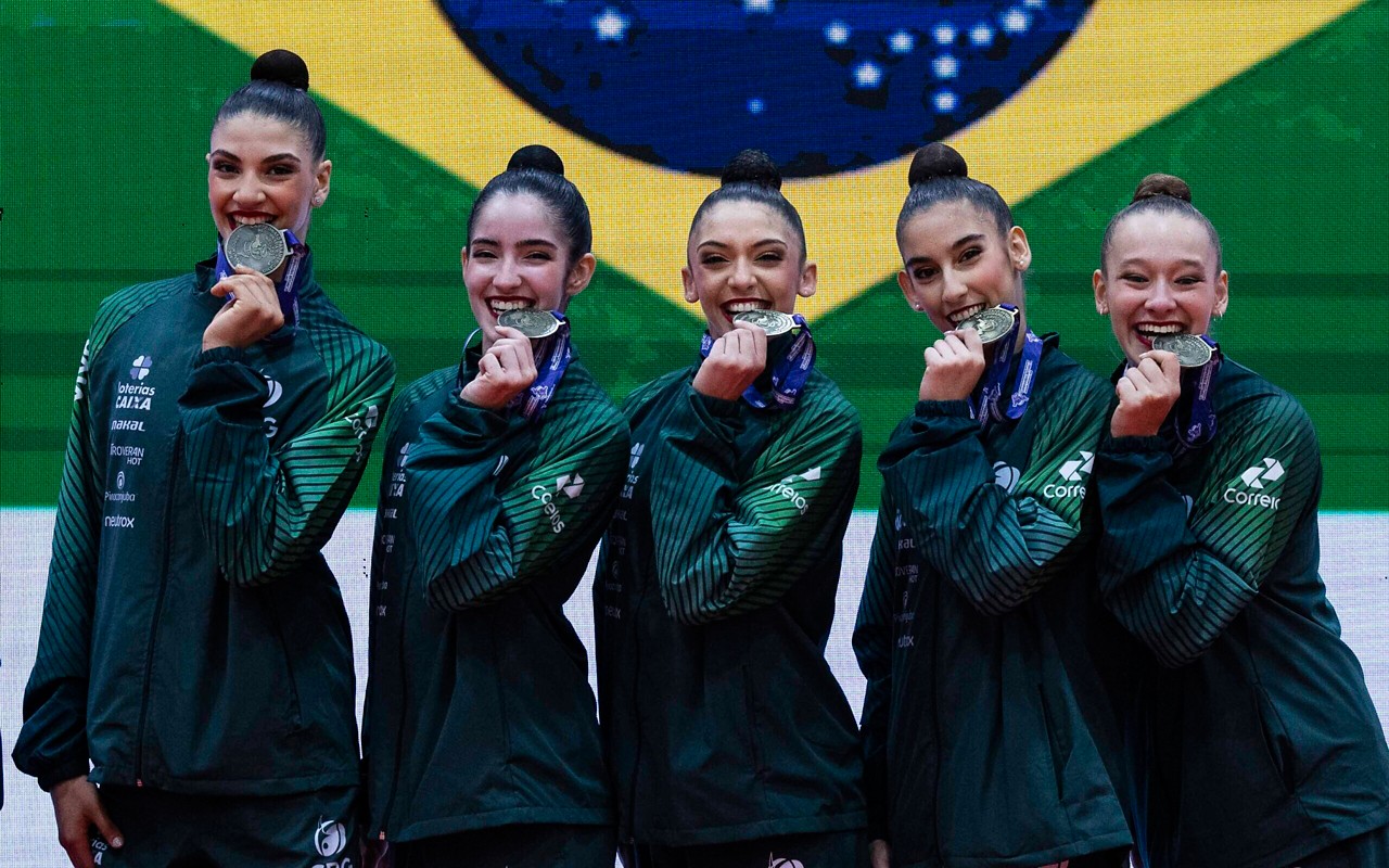 Conjunto brasileiro faturou três ouros no Pan de Ginástica Rítmica (Foto: Melogym/ CBG)