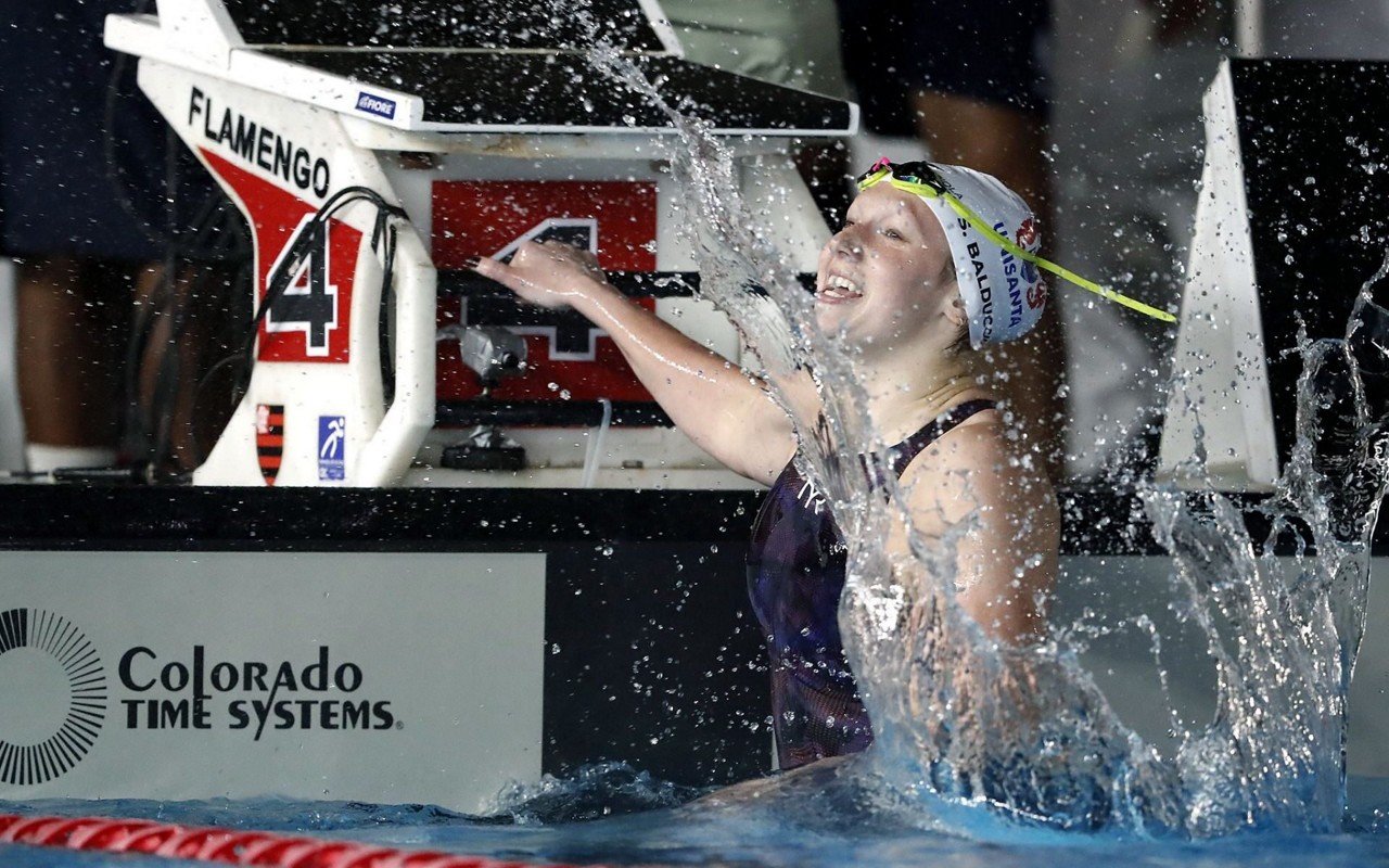Stephanie Balducci vence os 100m livre feminino (Foto: Satiro Sodré/SSPress/CBDA)