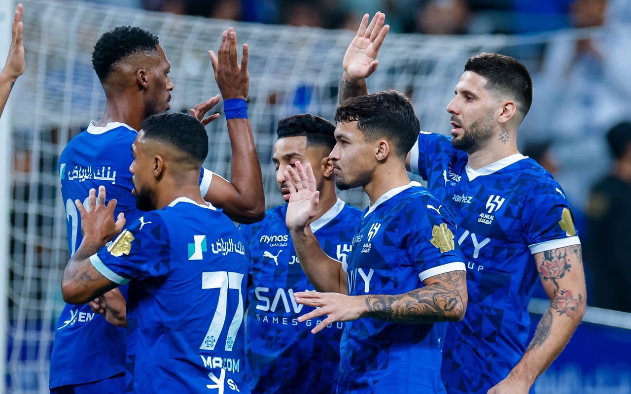Jogadores do Al-Hilal comemoram gol (Reprodução/ Instagram Al Hilal)