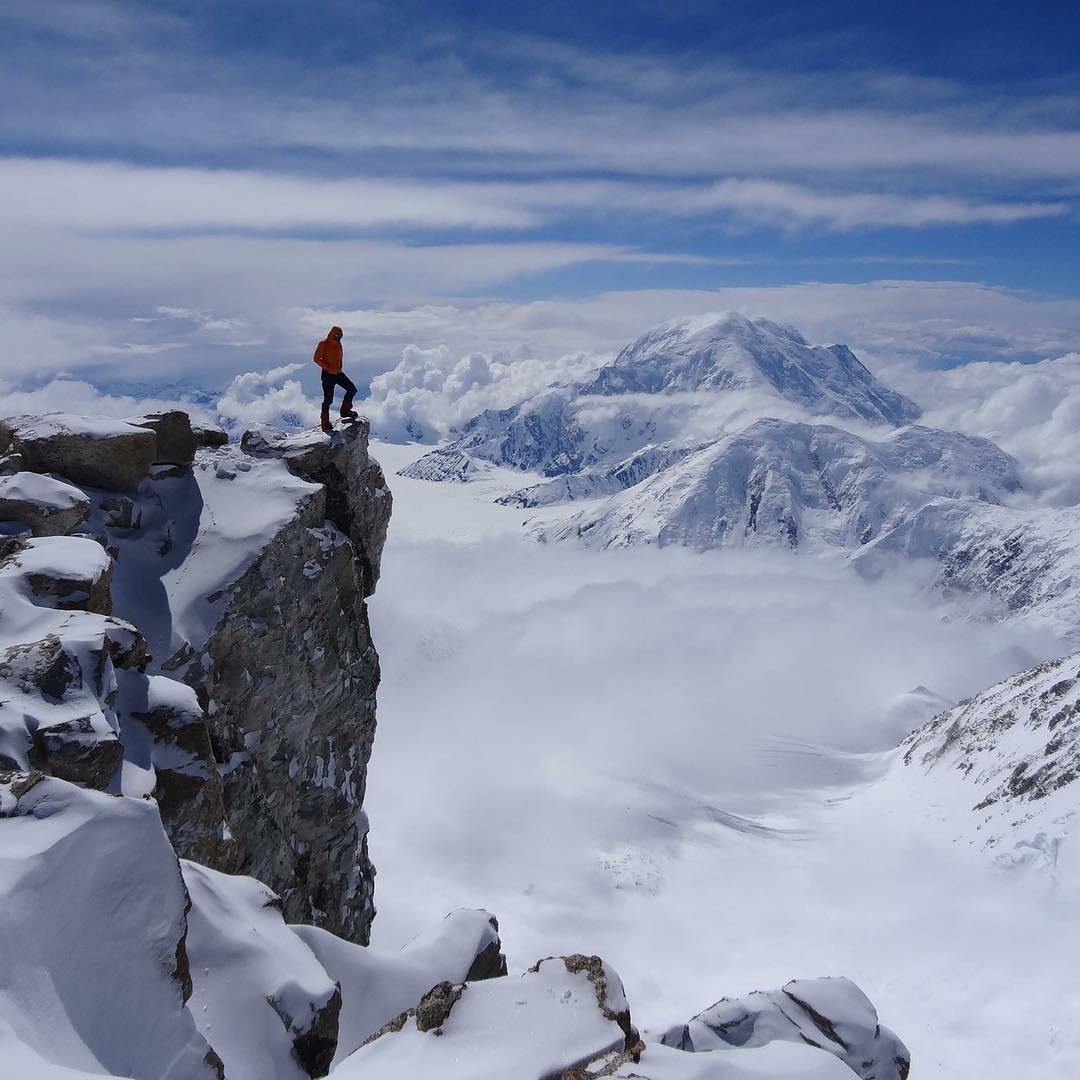 O alpinista Rodrigo Raineri no Monte Everest
