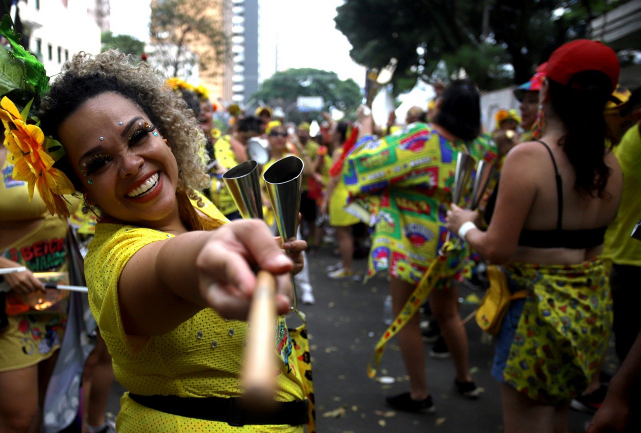 Bloco Beiço do Wando realiza ensaio de Carnaval aberto e aquece foliões em Belo Horizonte 