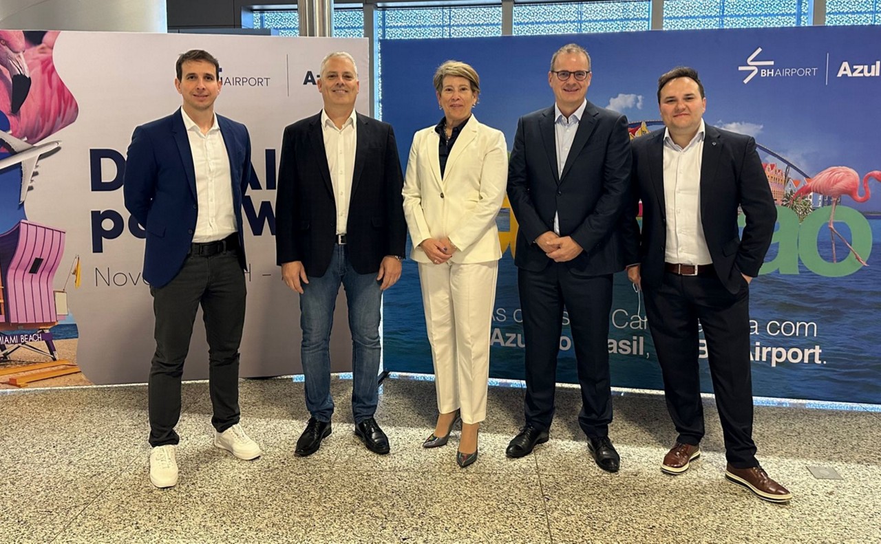 Robson Freitas e  Herlichy Bastos (BH Airport), Peggy Croes e Jonny Andersen (Curaçao Airport), Felipe Zboril (Azul)