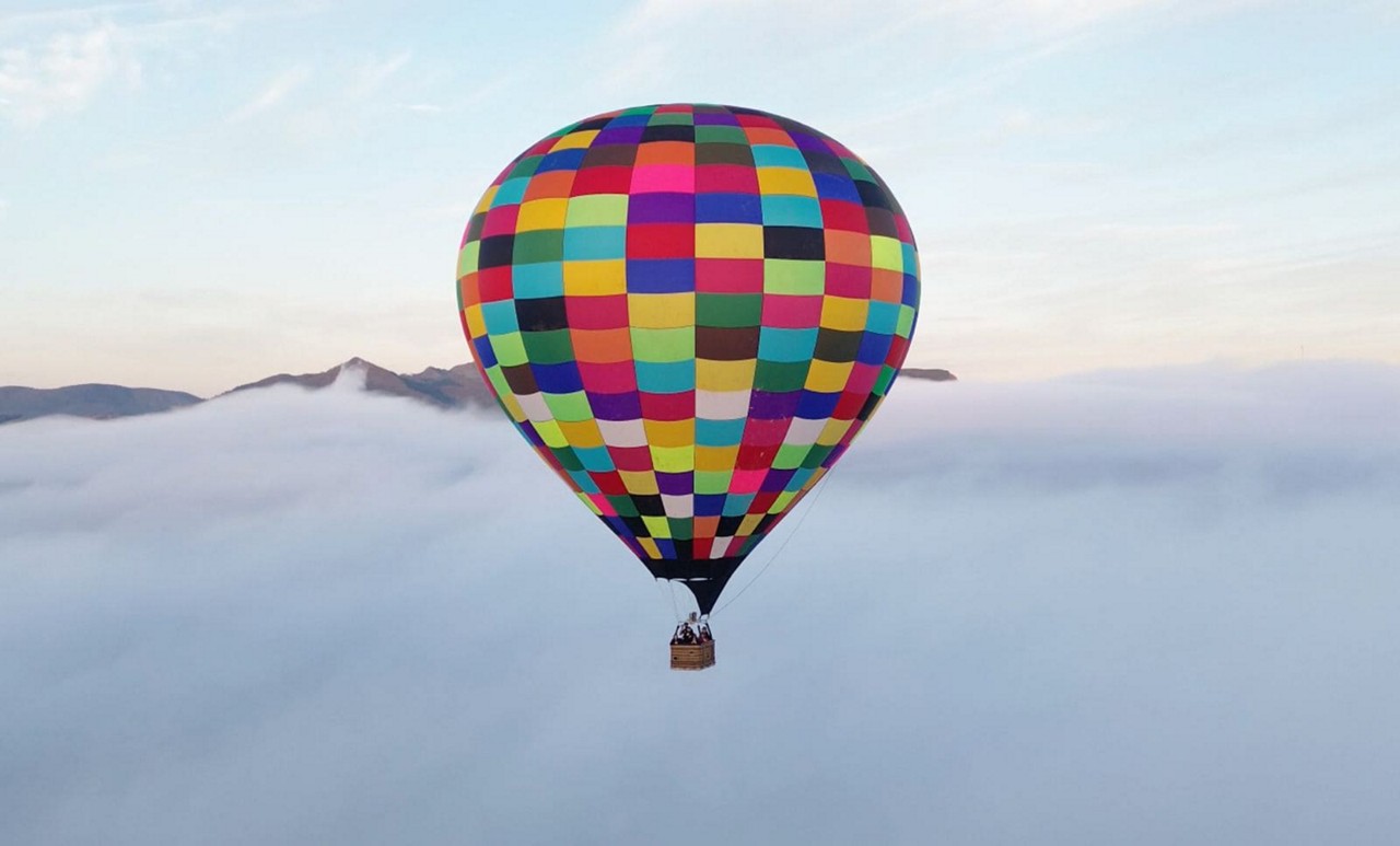 O balonismo é considerado pela Federação Aeronáutica Internacional (FAI) um modo seguro de voar