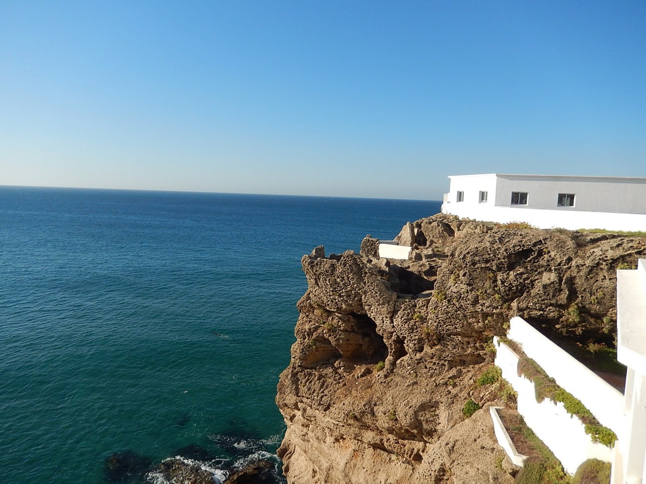 Uma das vistas do Atlântico sobre a Gruta de Hércules, a 15 km do centro de Tânger