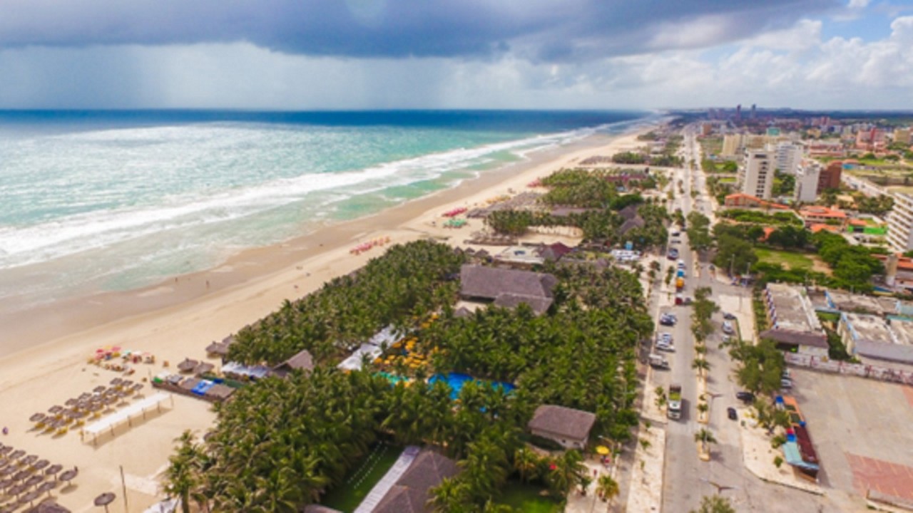 A praia do Futuro, um dos cartoes-postais da capital cearense
