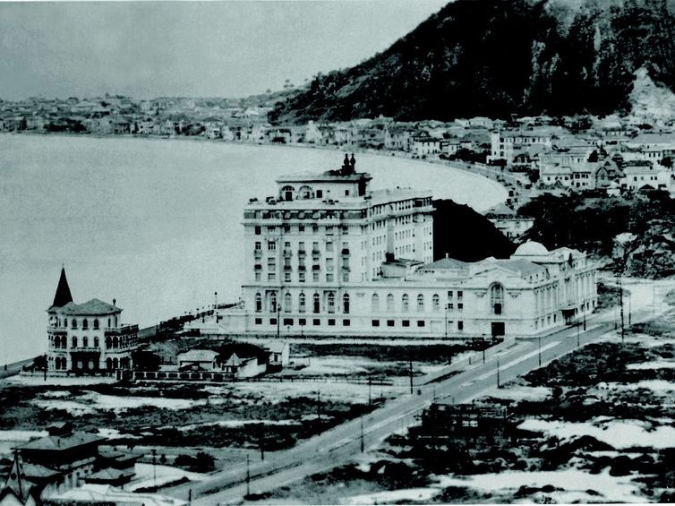 Hotel Copacabana Palace foi inaugurado em 1923