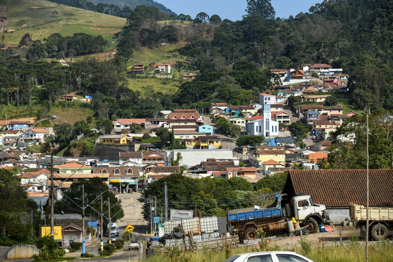 Gonçalves está encravada na serra da Mantiqueira