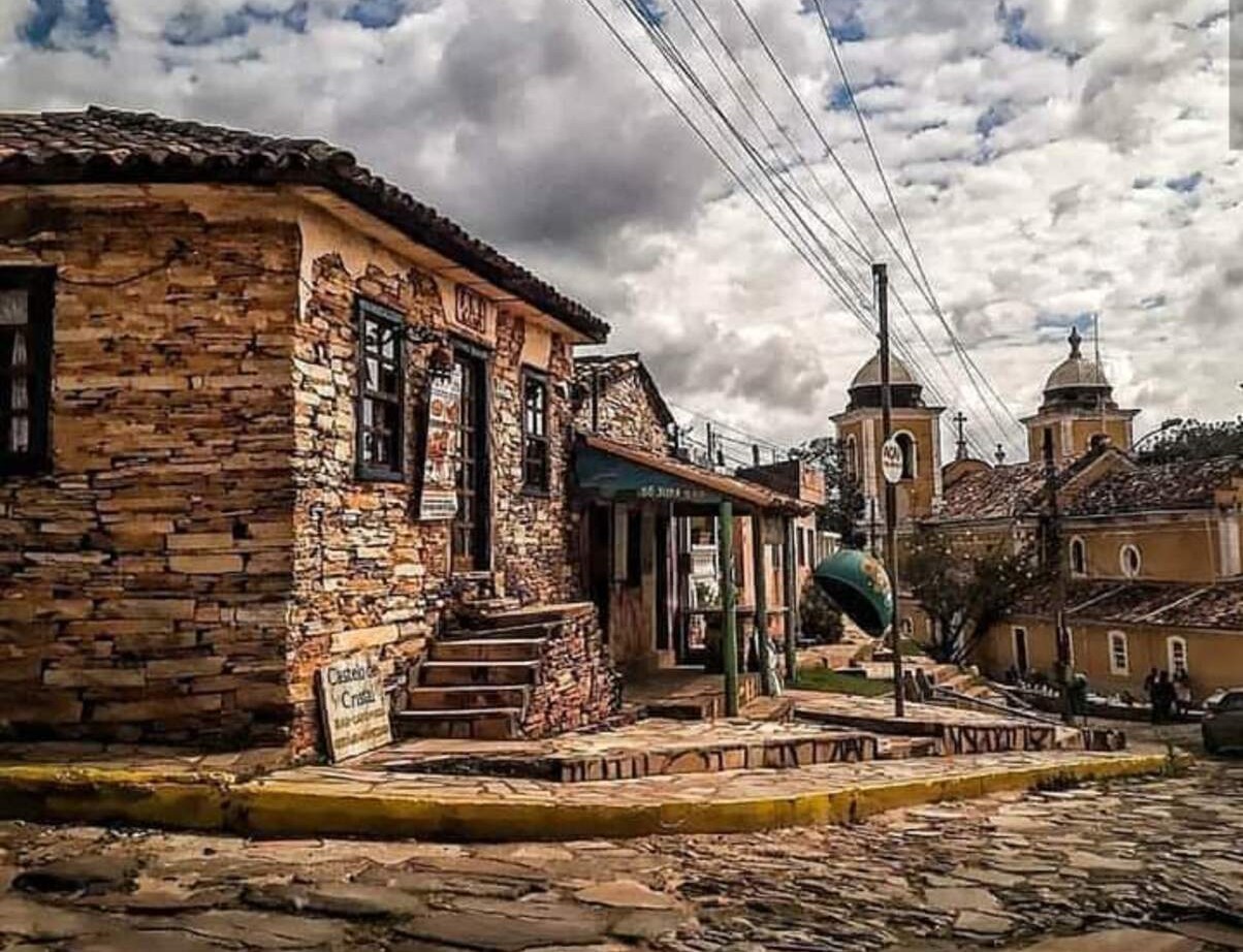 As casas e ruas de pedras de São Thomé das Letras