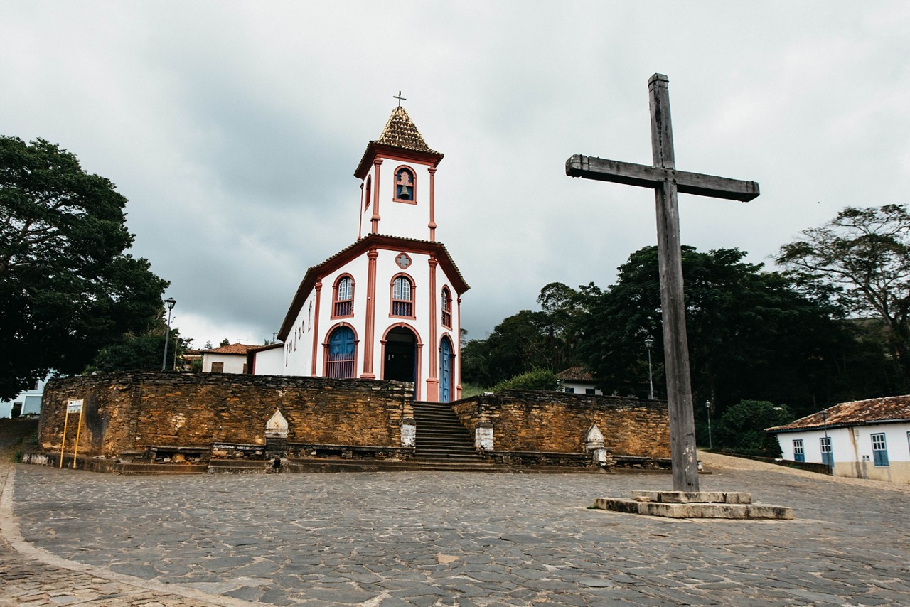 Paróquia São José da Lagoa, em Nova Era, datada provavekmente dos anos 1750