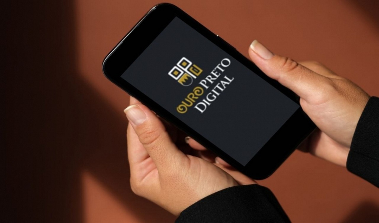 O aplicativo é compatível com celular, desktop e óculos de realidade virtual