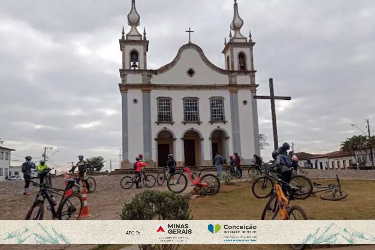 Ciclistas passam por diversos distritos e cidades no Circuito Uai, entre elas em Catas Altas