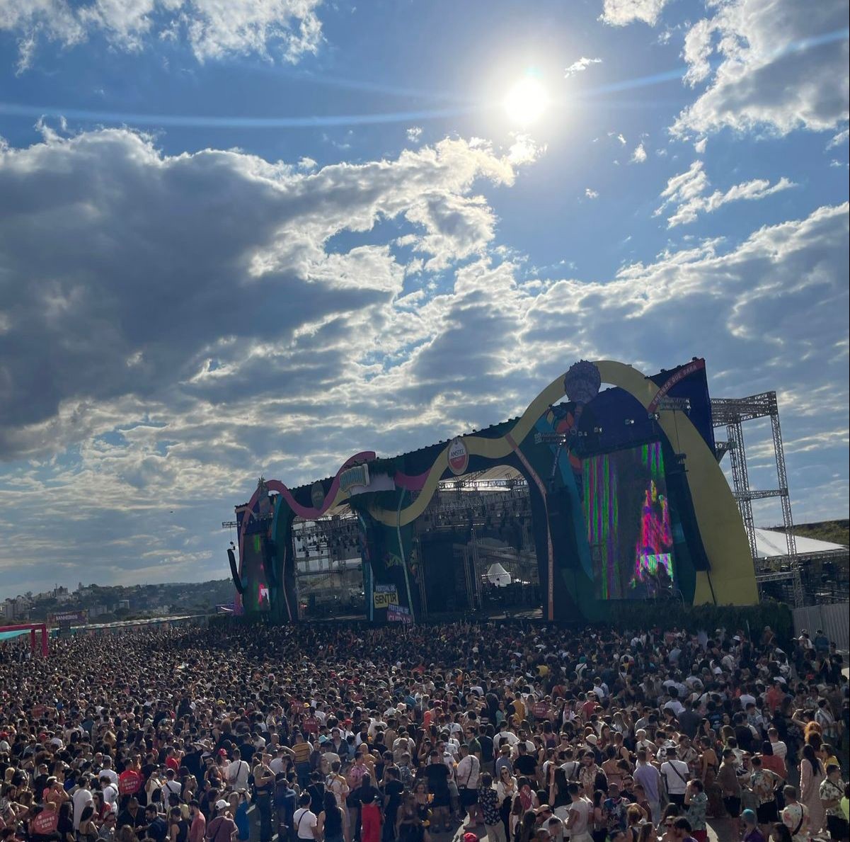 O Festival Sarará teve impacto de R$ 6.5 milhões na economia da cidade; neste ano, o evento acontece no dia 26 de agosto, na esplanada do Mineirão