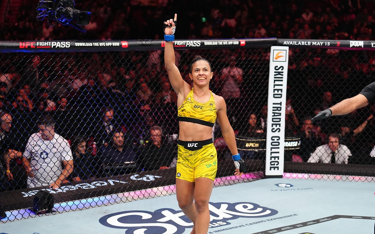 Natália Silva derrotou Alexa Grasso no UFC 315 (Foto: Divulgação/UFC)