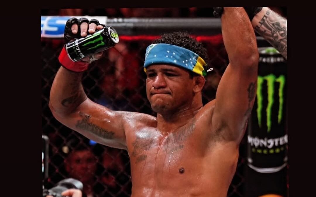 Gilbert Burns no UFC (Foto: Reprodução)