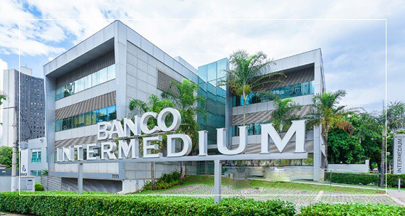 Fachada do Banco, na capital