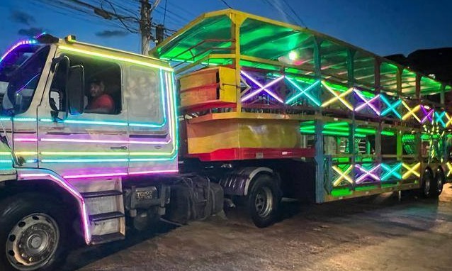 Prefeitura de Carmo do Rio Claro proíbe funk no serviço de 'carreta furacão'